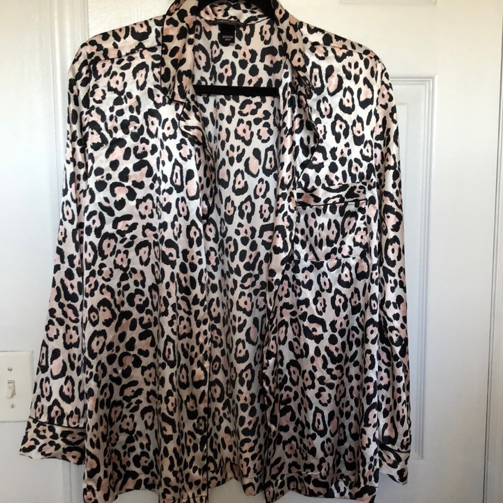 Luxurious Victoria’s Secret Sleep Shirt